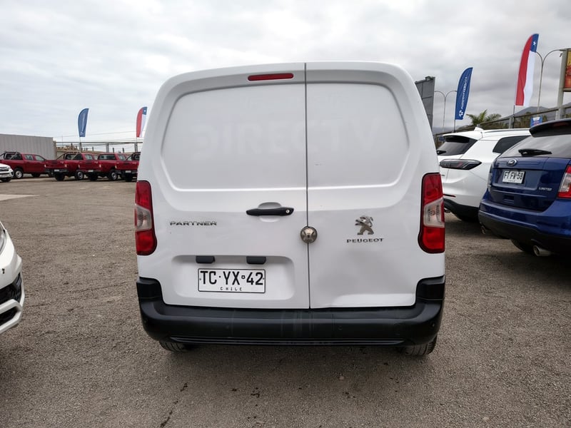 Peugeot PARTNER L1 1.5 Diesel 4X2 T/M 2024 - Imagen 6 de 17