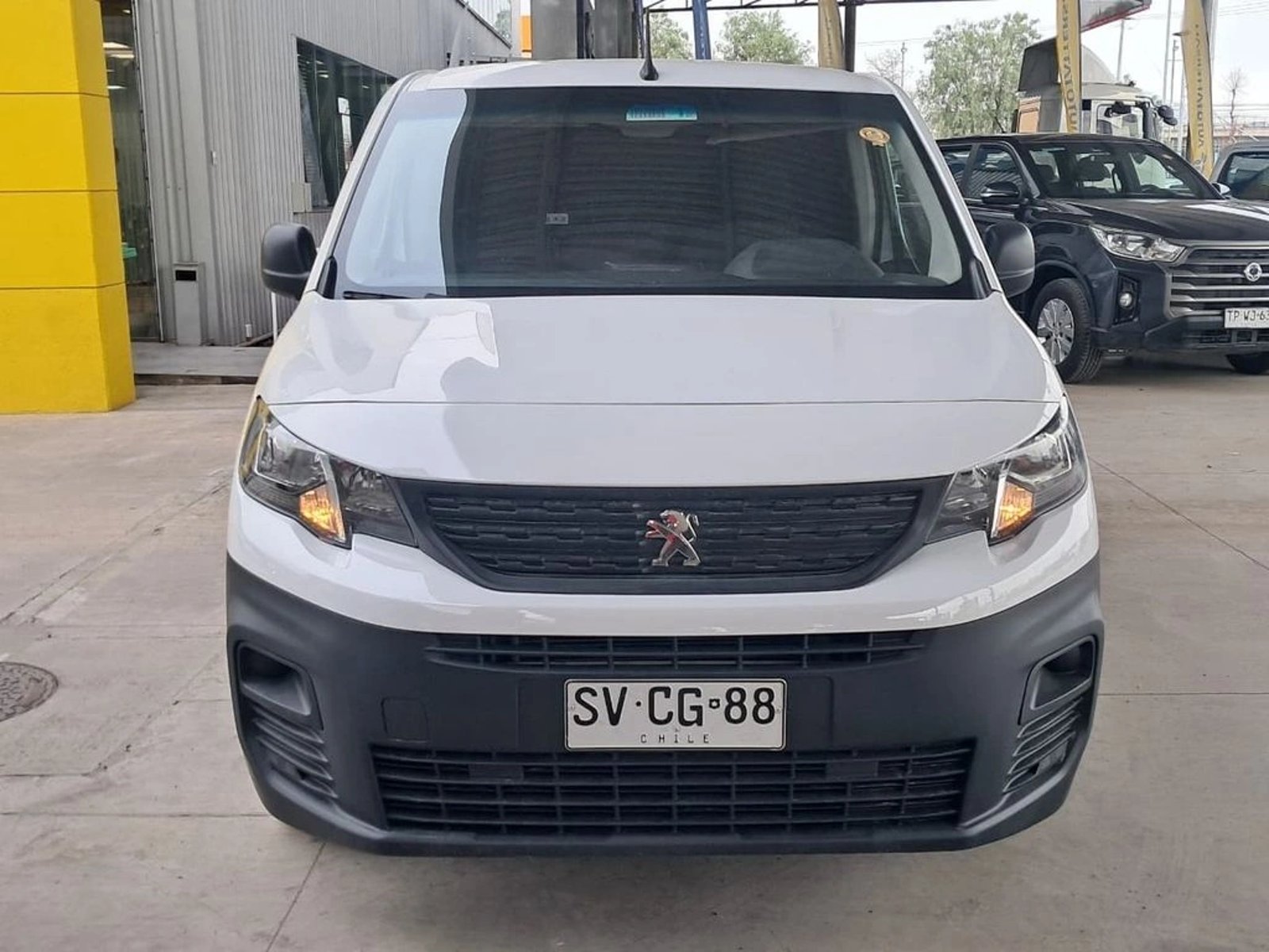 Peugeot PARTNER L1 1.5  HDI 4X2 MT 2023 - Imagen 3 de 19