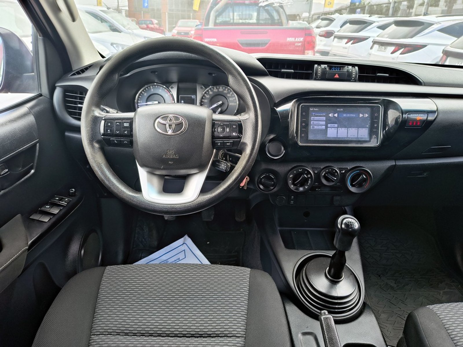 Toyota HILUX HILUX TSS 2.4 DIESEL 4X4 T/M 2023 - Imagen 12 de 20