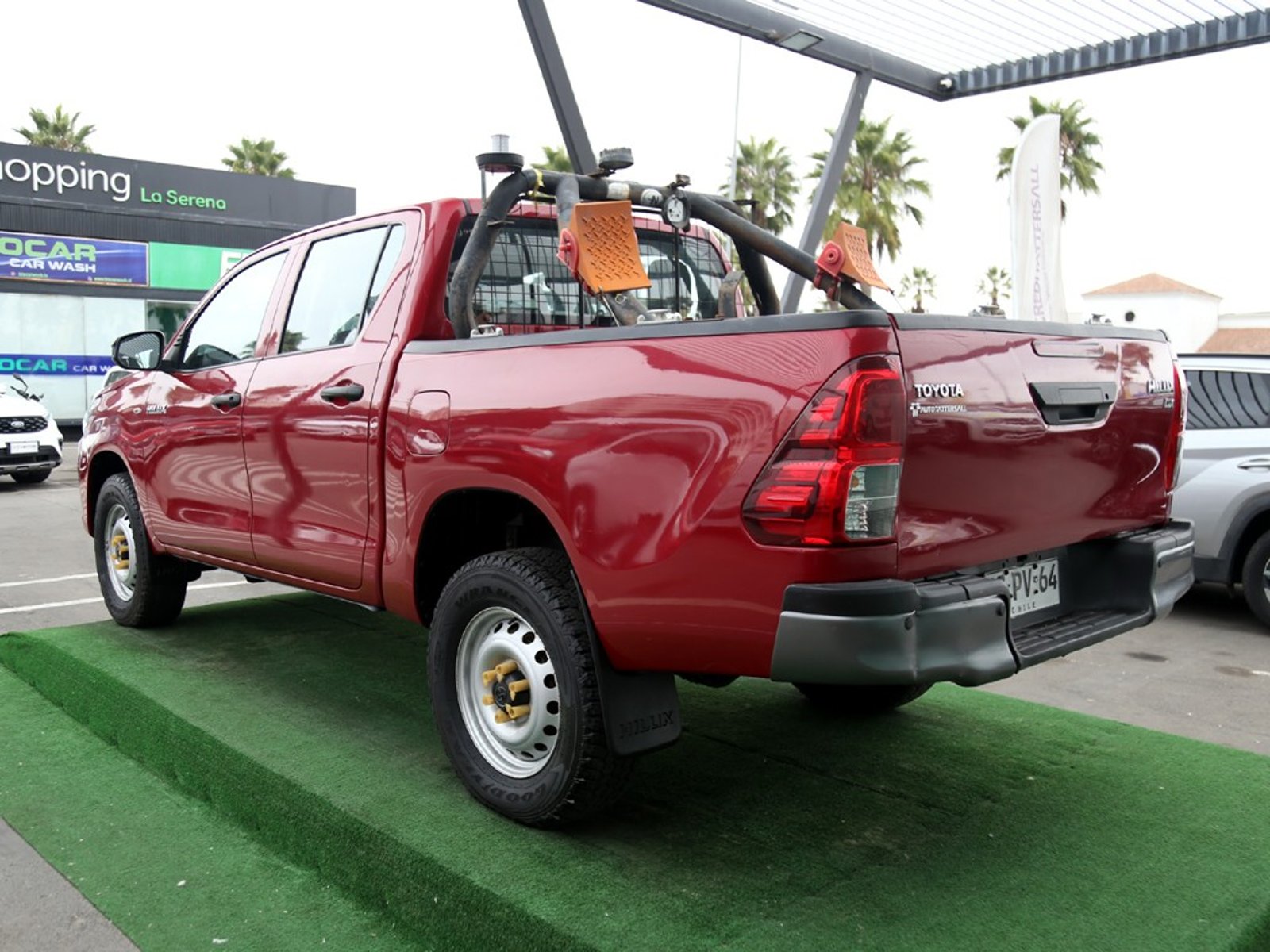 TOYOTA HILUX DX 2.4 4x2 MT 2022 - Imagen 9 de 20