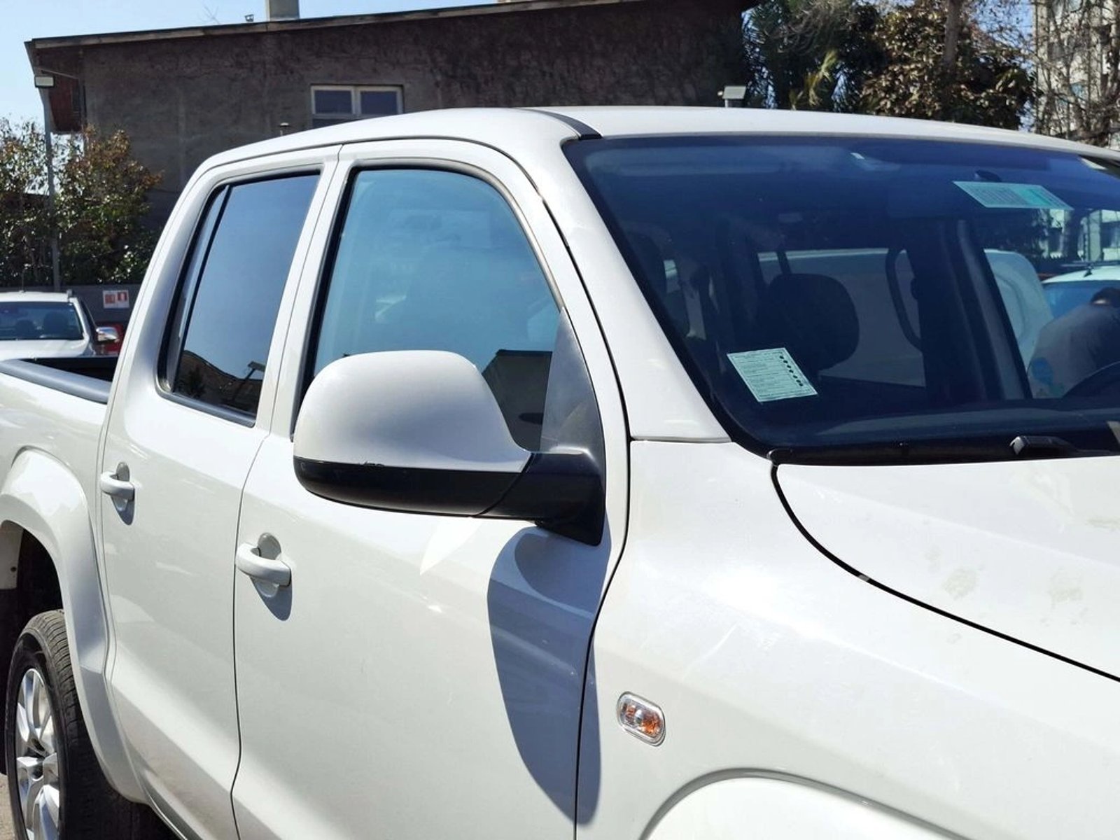 Volkswagen AMAROK TREDLINE 2.0 MT 4X2 2021 - Imagen 4 de 20