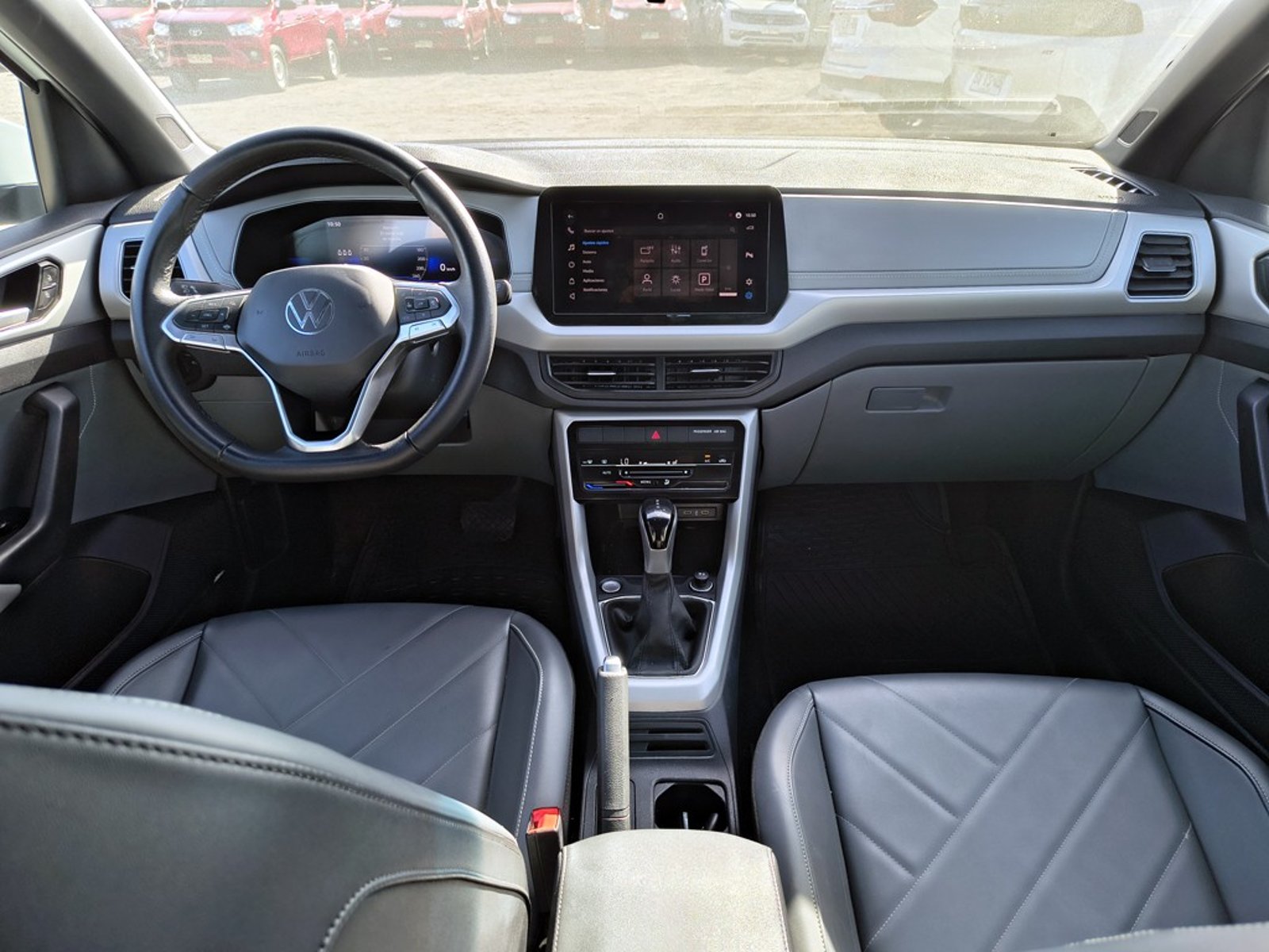 VOLKSWAGEN T-CROSS T-CROSS 1.0 Gasolina 4x2 T/A 2025 - Imagen 18 de 20