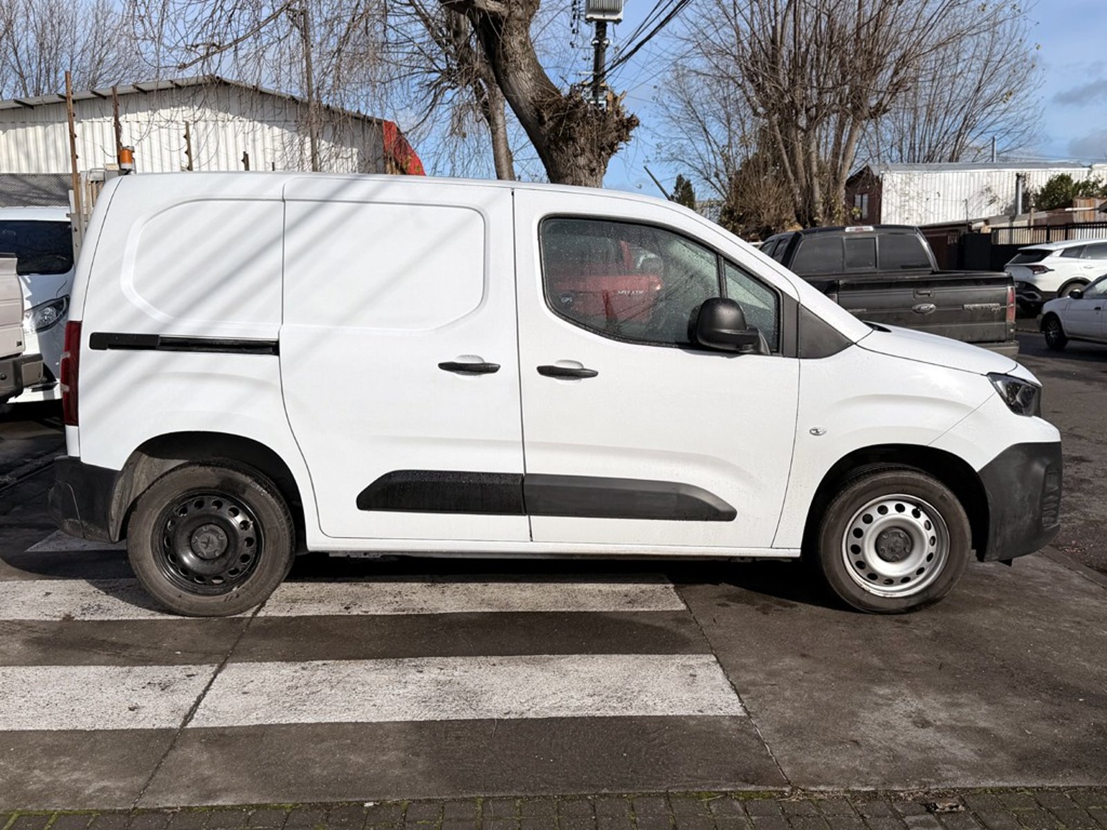 Peugeot PARTNER 1.5 L1 BLUEHDI 2024 - Imagen 4 de 20