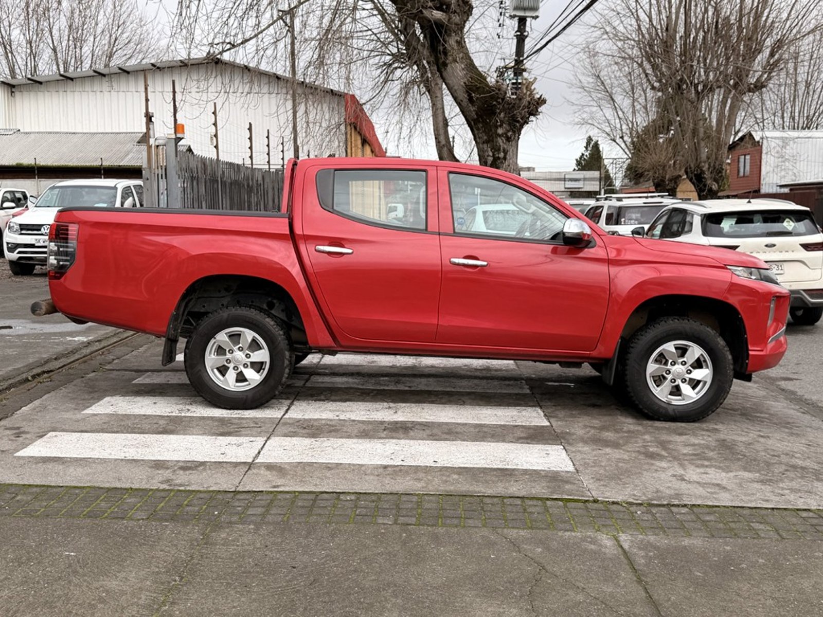 Mitsubishi L200 Katana CRT 2023 - Foto 5 de 20