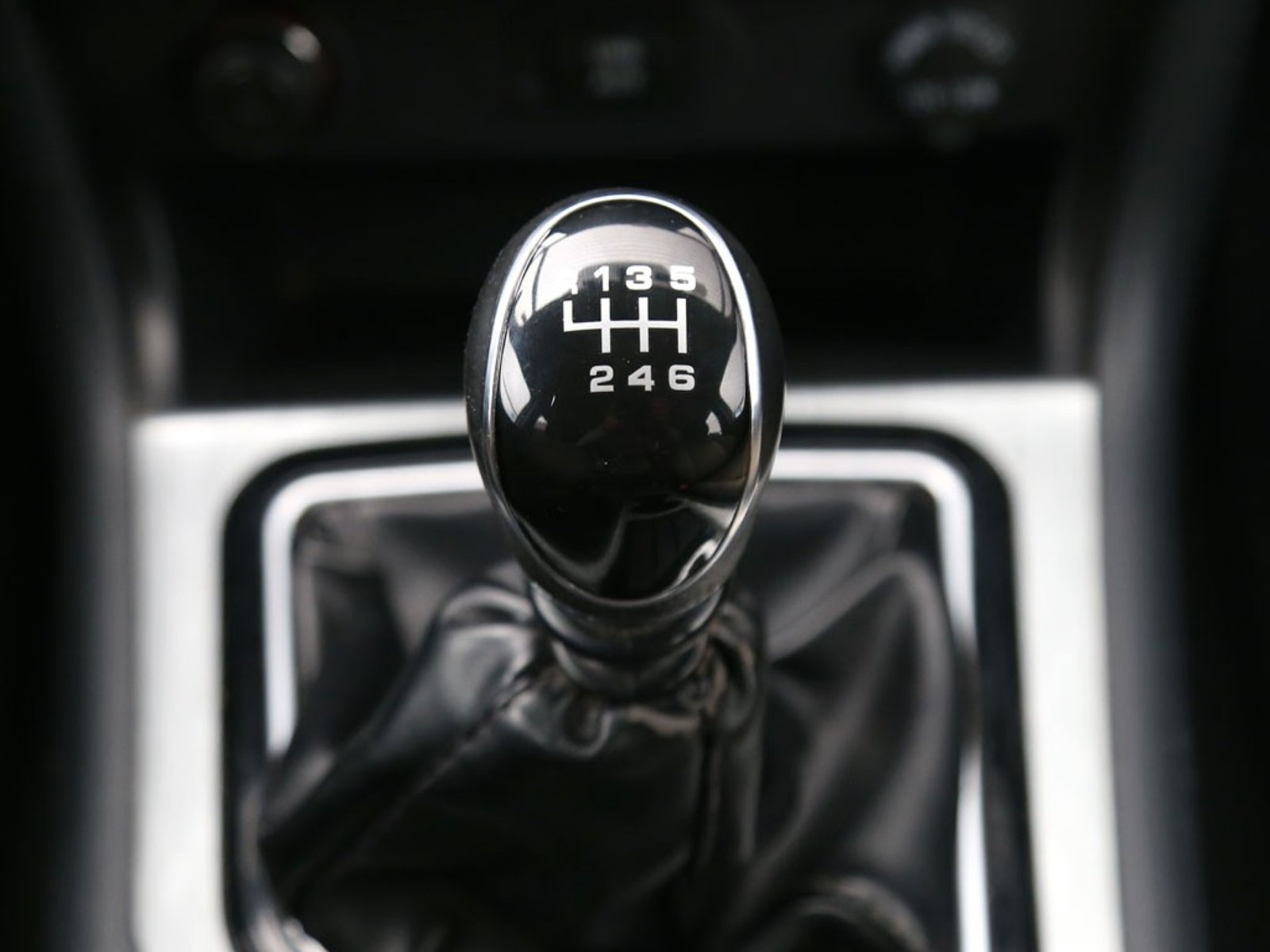 ZX Auto TERRALORD 2.5 LUX PLUS AT 4X4 DIESEL 2022 - Imagen 16 de 19