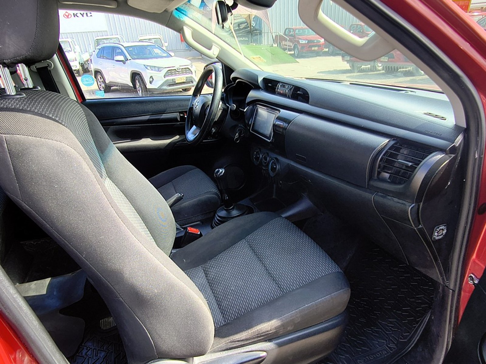 Toyota HILUX HILUX TSS 2.4 Diesel 4X2 T/M 2021 - Imagen 19 de 20