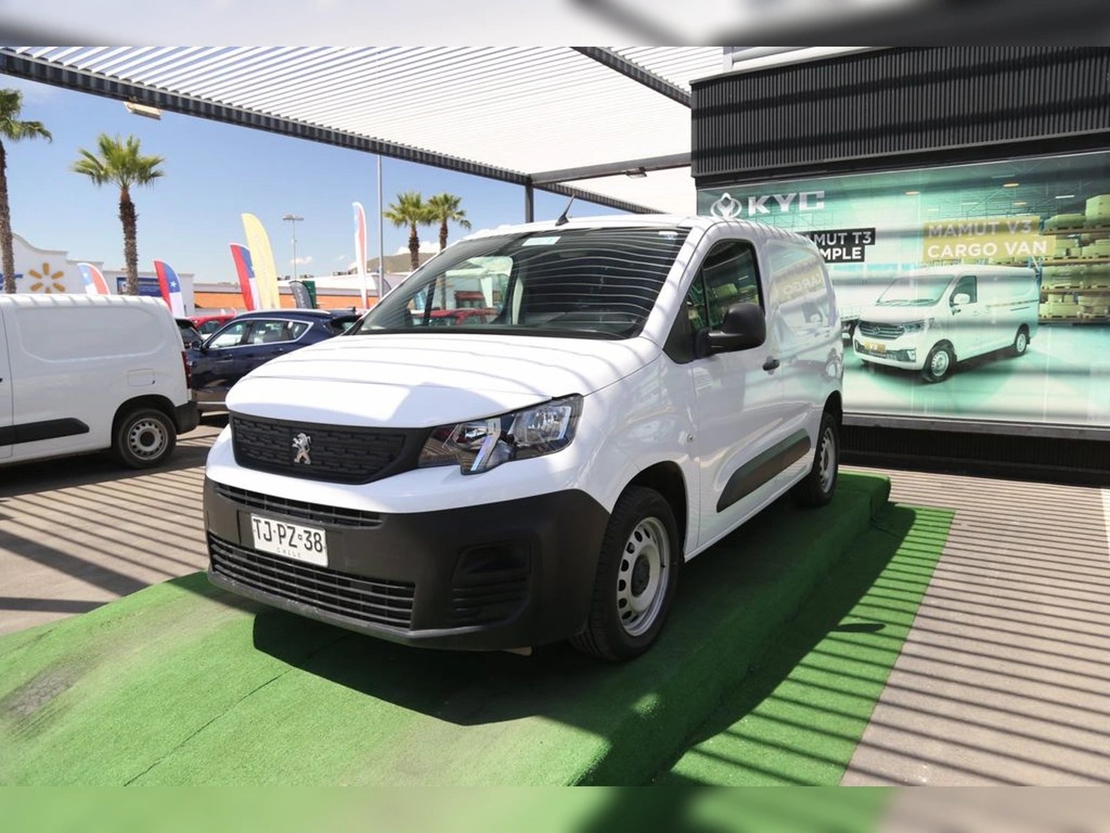 Peugeot Partner 2024 en La Serena