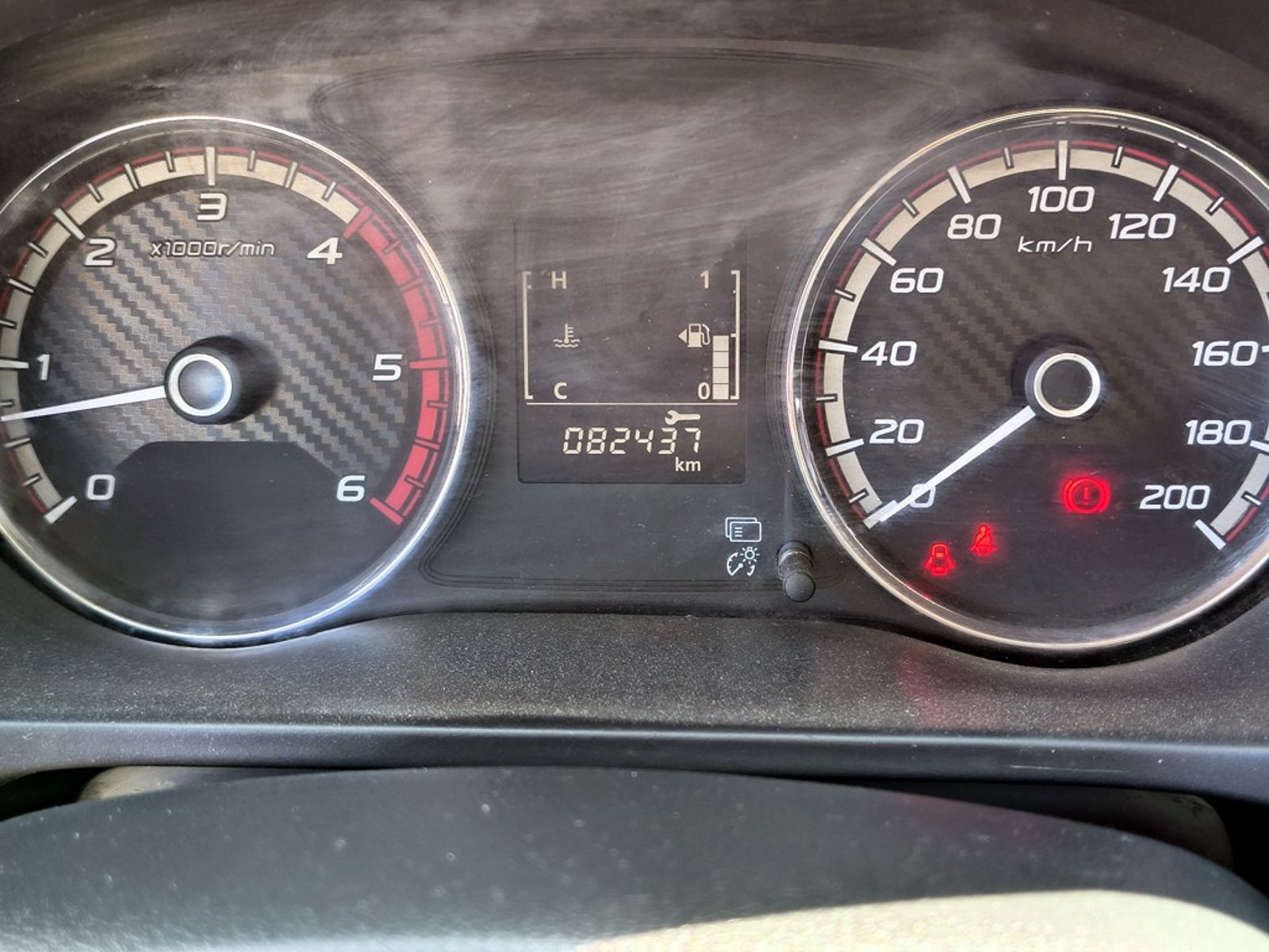 Mitsubishi L200 KATANA 2.4 Diesel 4x4 T/M 2022 - Imagen 13 de 20