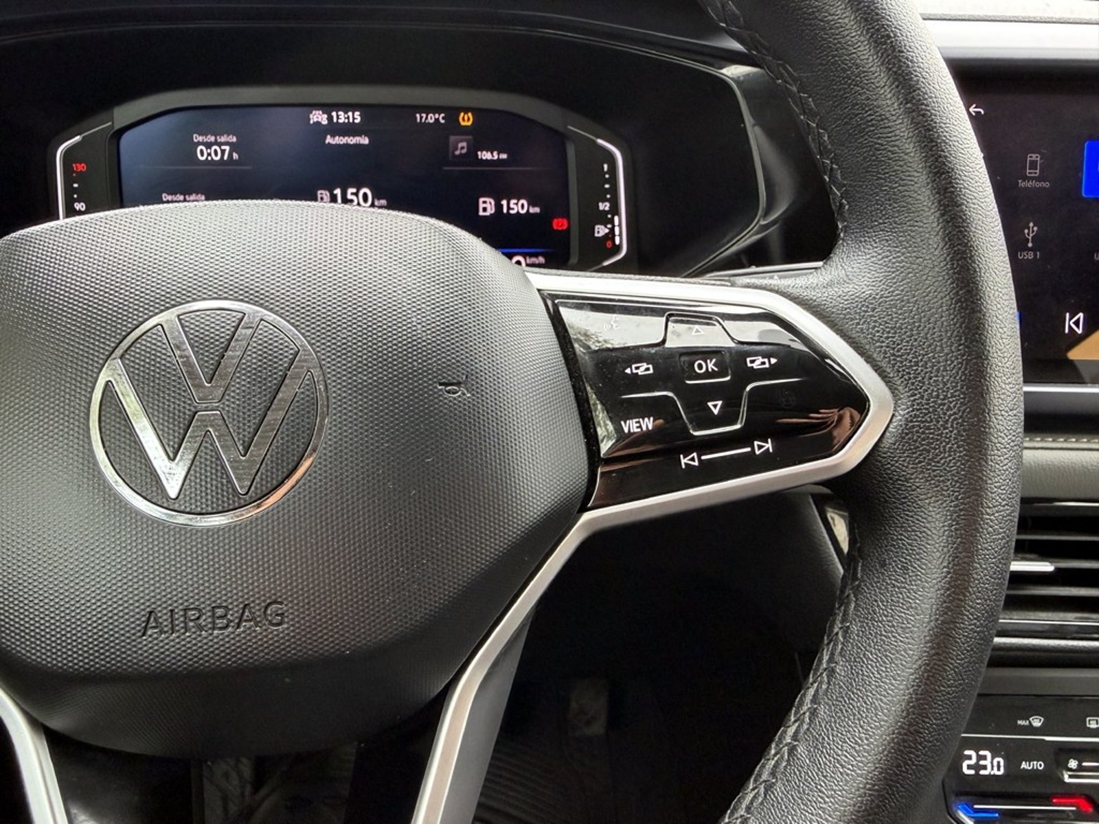 VOLKSWAGEN TAOS 1.4 TSI AUT 2025 - Imagen 18 de 20