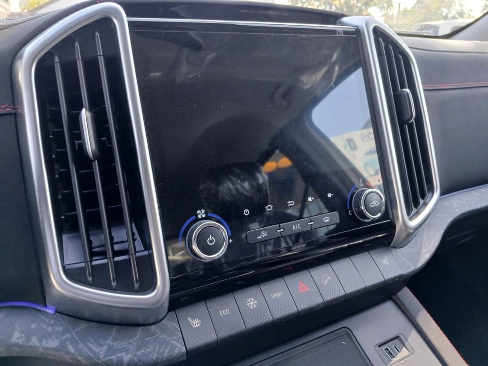 ZX AUTO GRAND LION CABINA DOBLE 4X4 AT 2.3 PRECIO + IVA 2026 - Imagen 15 de 20