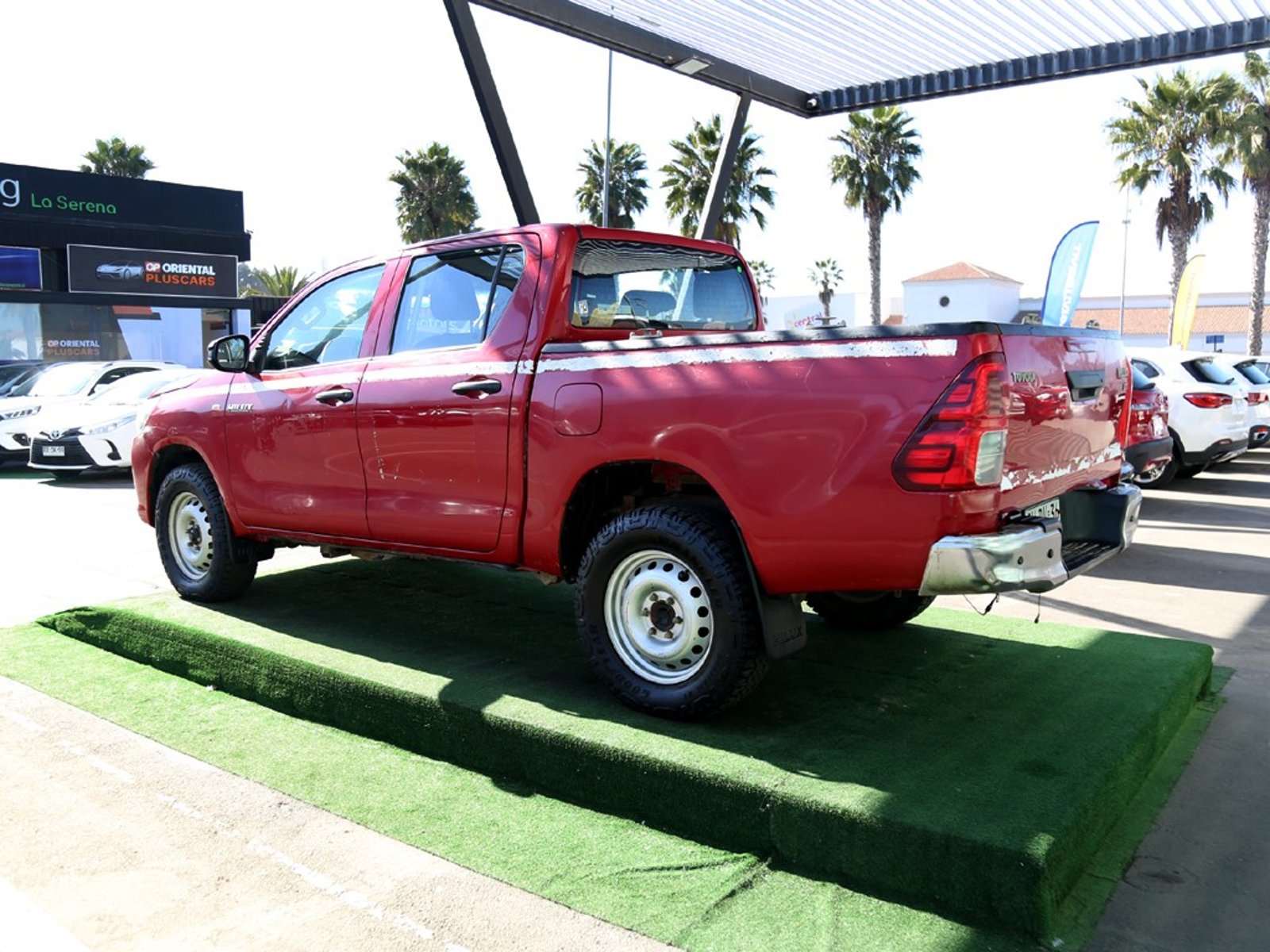 Toyota HILUX 2.4 DX 4x4 MT 2023 - Foto 5 de 20