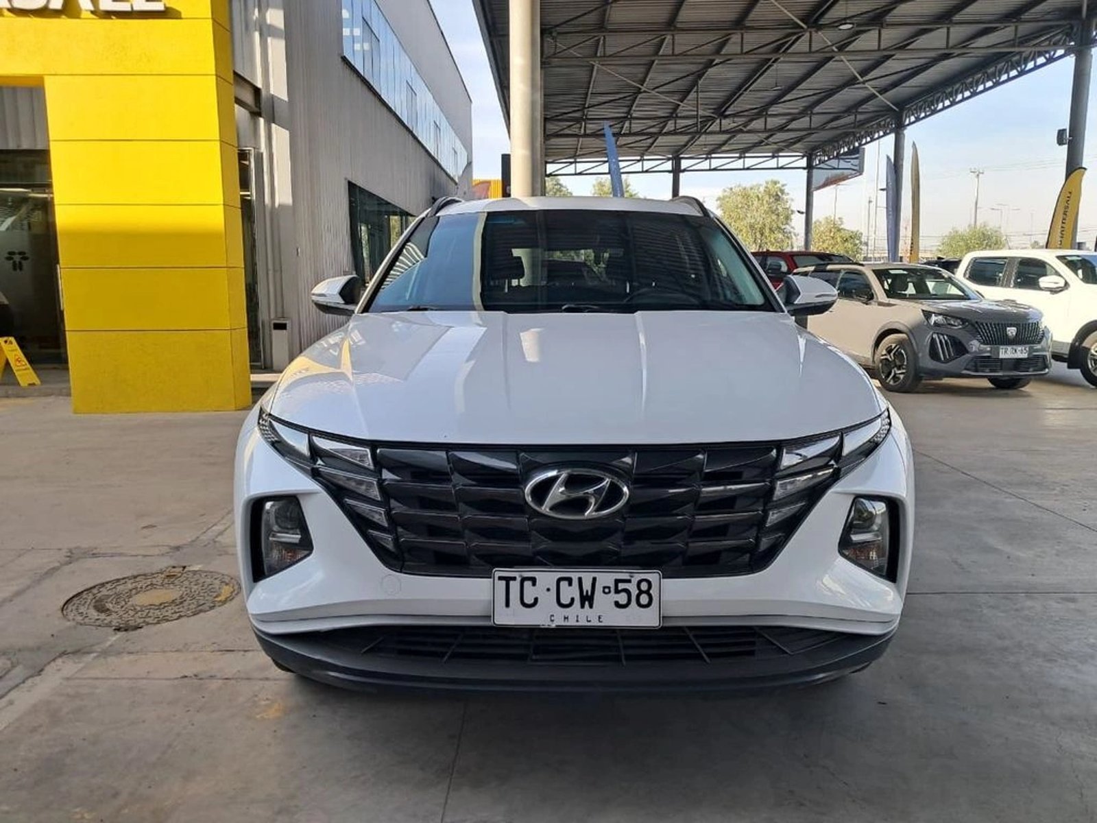 HYUNDAI TUCSON 2.0 NX4 PLUS 4X2 AT 2024 - Imagen 3 de 20