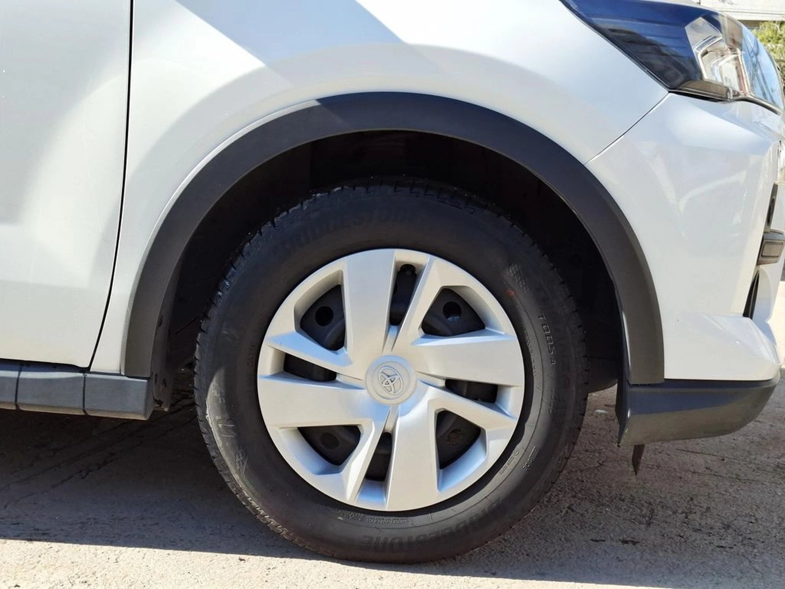 TOYOTA RAIZE 1.2 2025 - Imagen 6 de 20