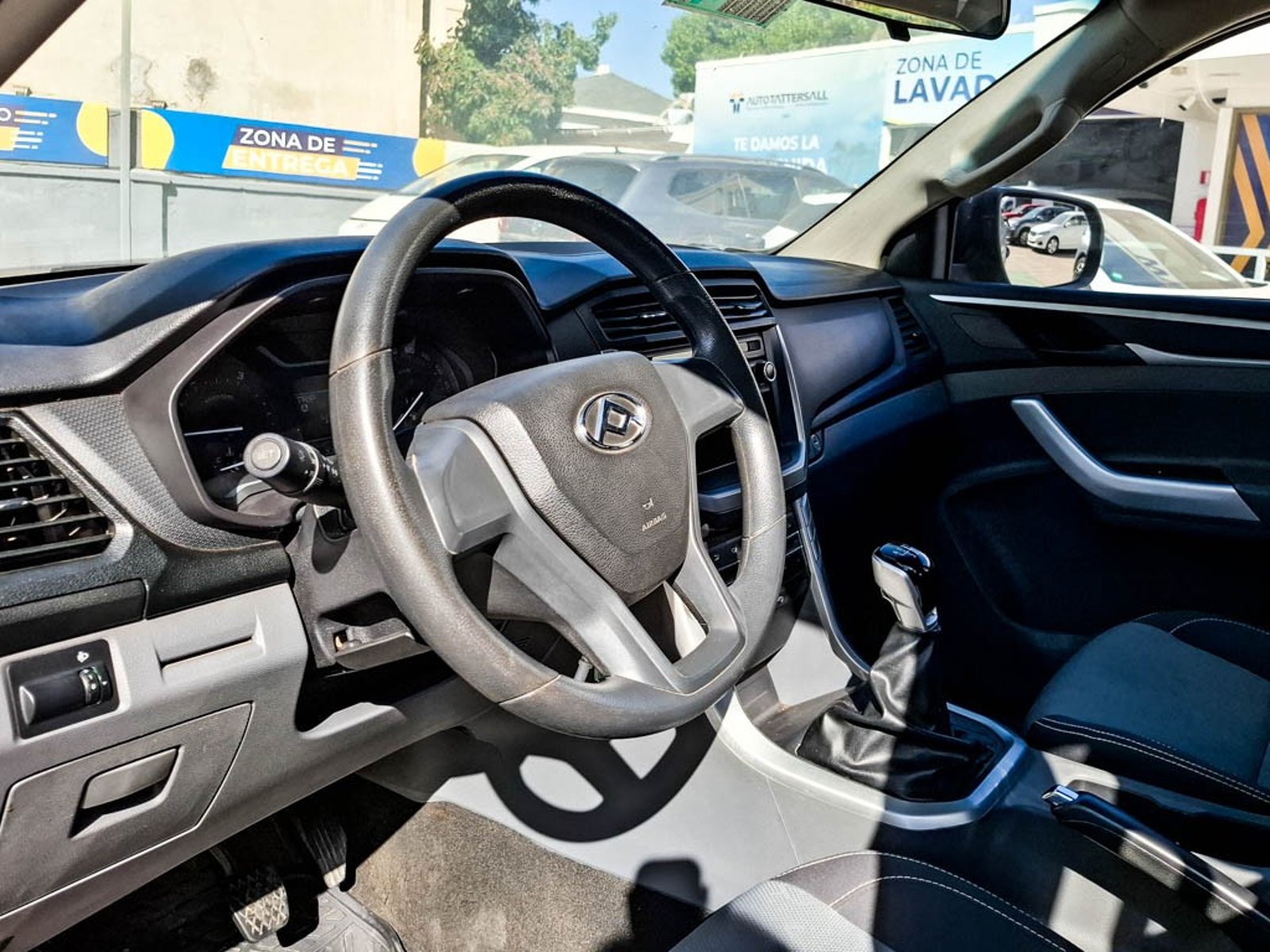 MAXUS T60 2.8 DX DIESEL 4X2 6MT 2022 - Imagen 9 de 14