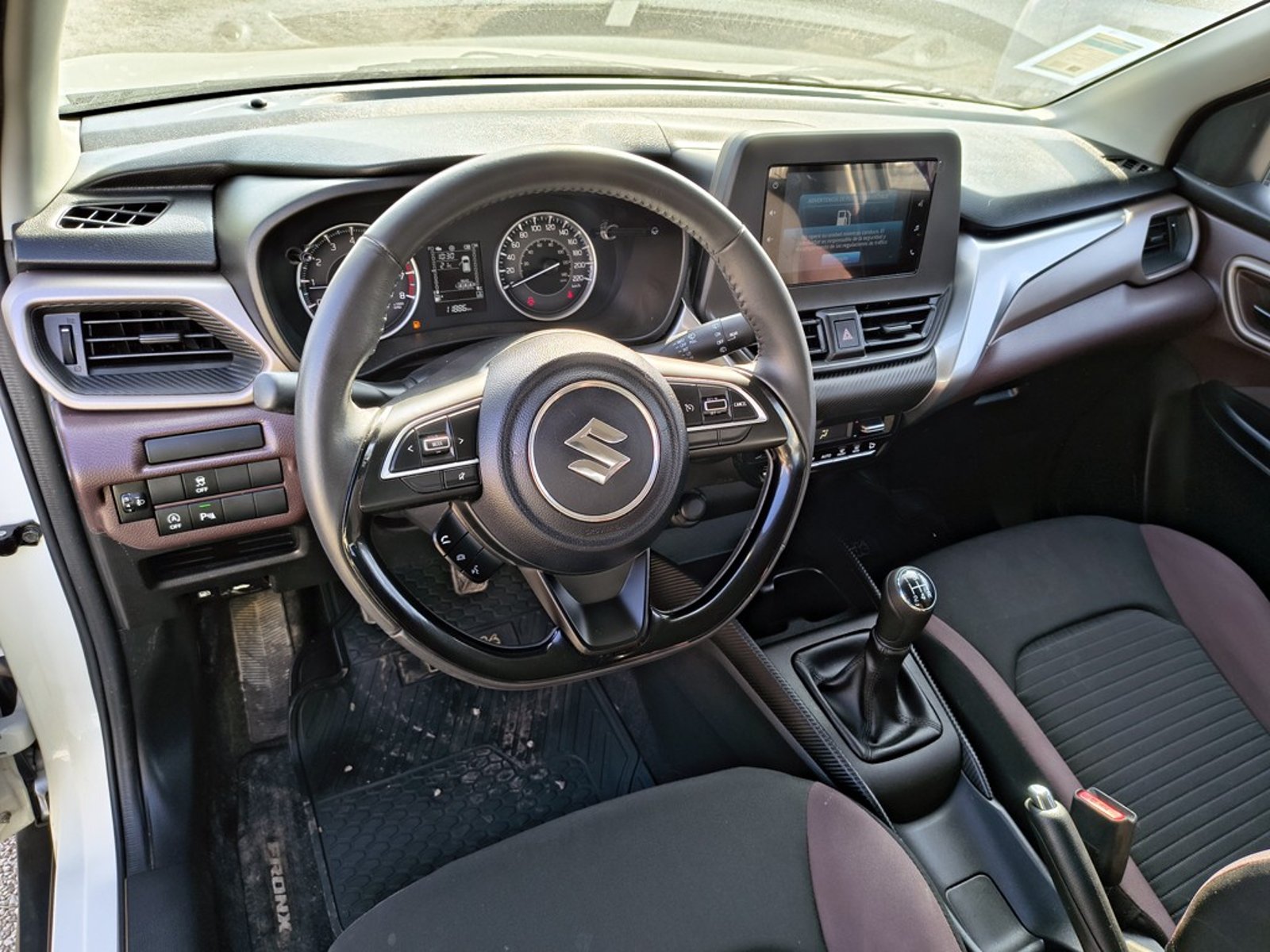 SUZUKI FRONX FRONX ISG 1.5 HYBRID 2025 - Imagen 11 de 20