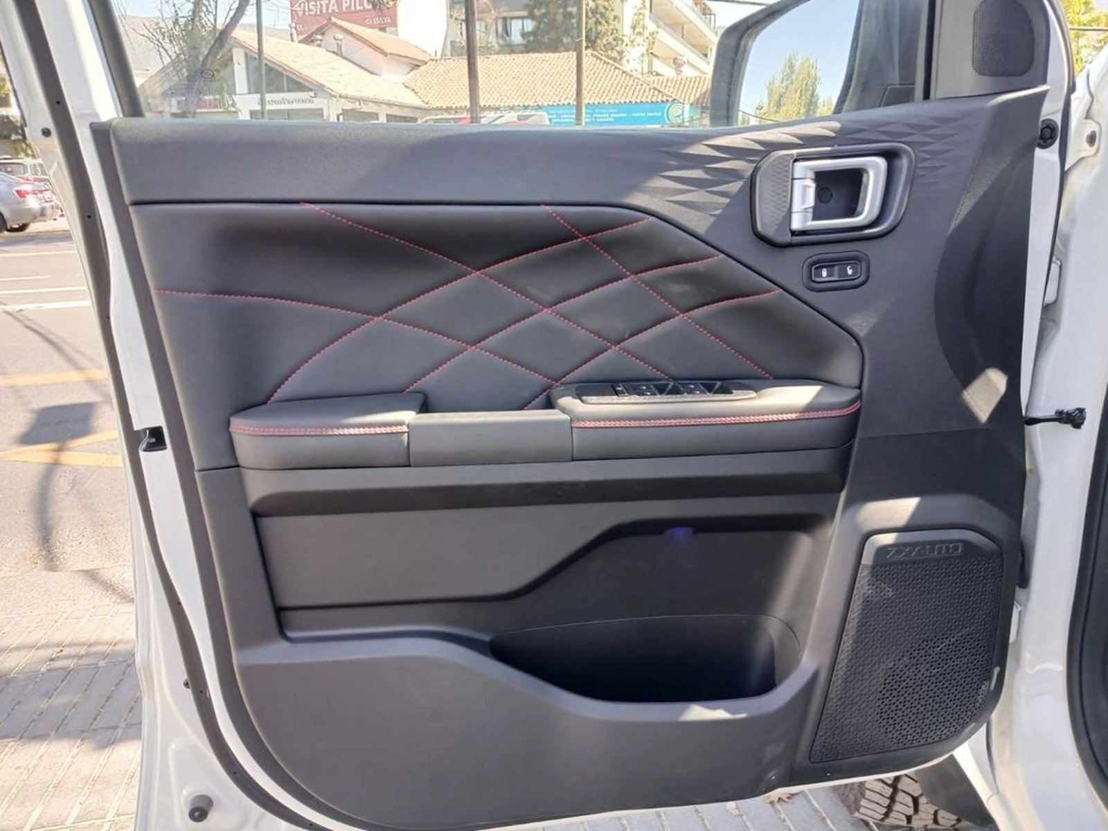 ZX AUTO GRAND LION CABINA DOBLE 4X4 AT 2.3 PRECIO + IVA 2026 - Imagen 9 de 20