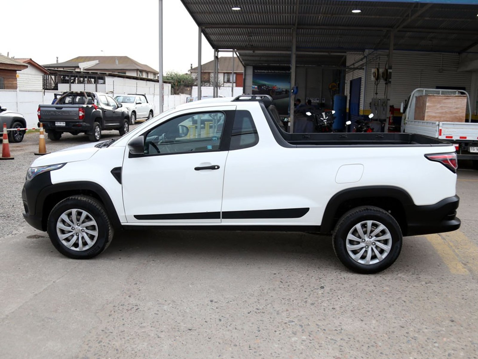 RAM 700 SLT 1.4 MT 2022 - Imagen 8 de 19