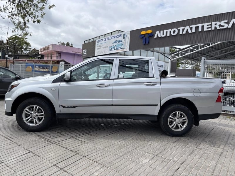 SsangYong ACTYON SPORTS ACTYON SPORTS 2.2 MT 4X2 FULL 2022 - Imagen 12 de 20