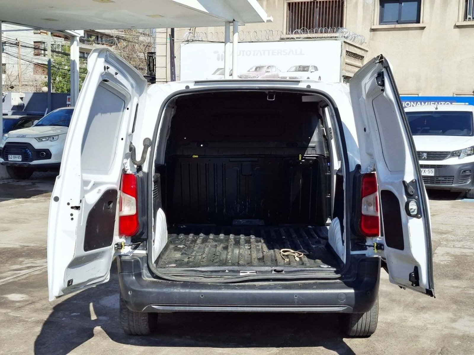 Citroën BERLINGO 1.5 BlueHDI 2024 - Imagen 10 de 20