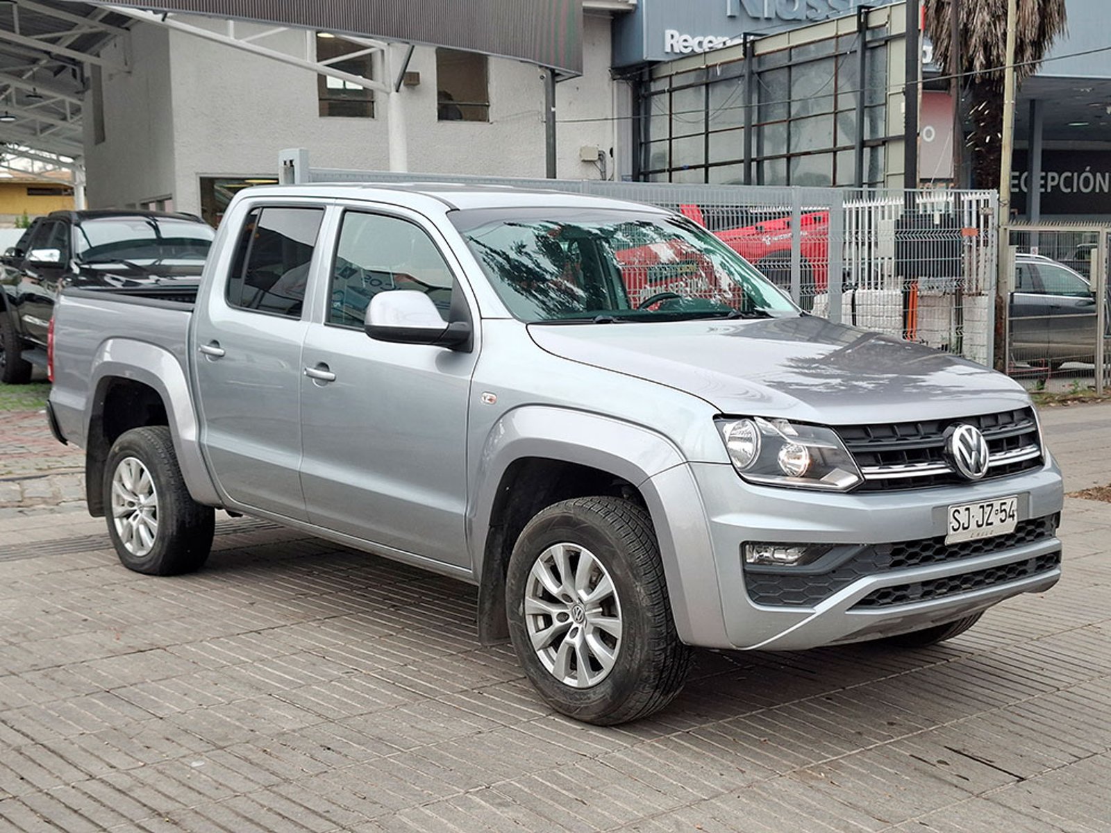 Volkswagen AMAROK 2.0 Confortline 4X4 2023 - Imagen 3 de 20