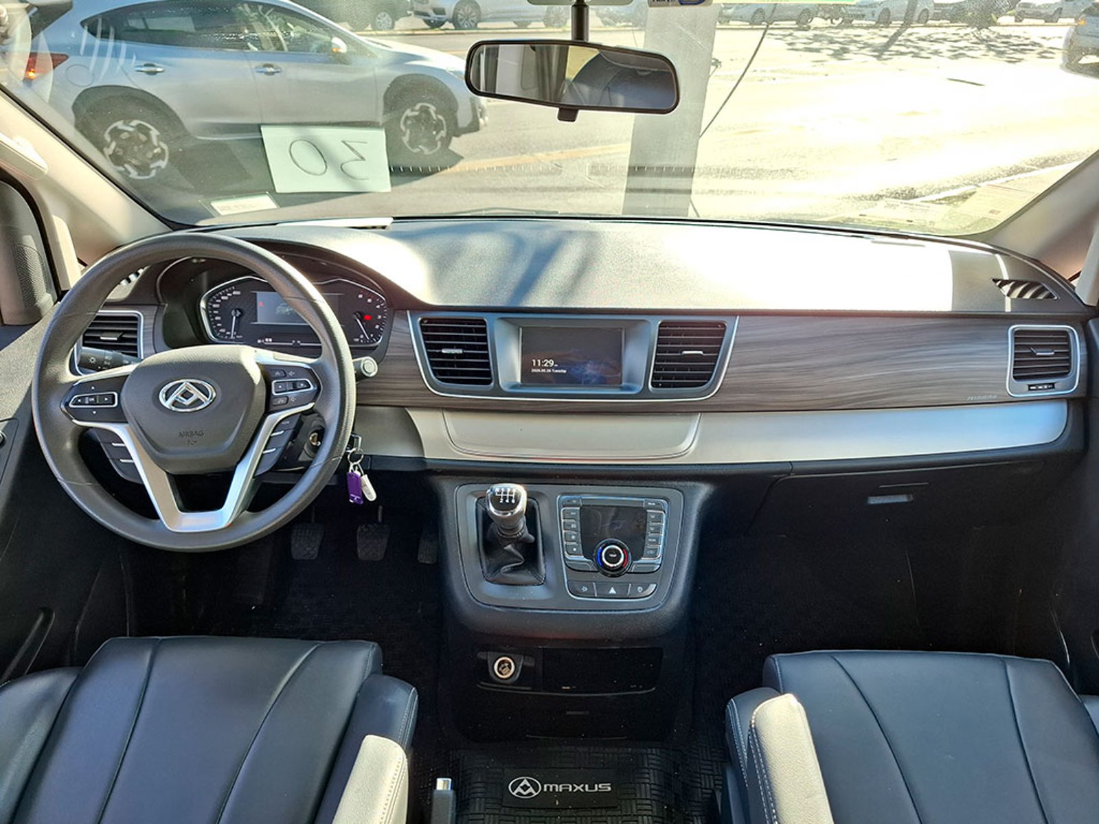 MAXUS G10 G10 9+1 2.0 DIESEL 2025 - Imagen 11 de 20