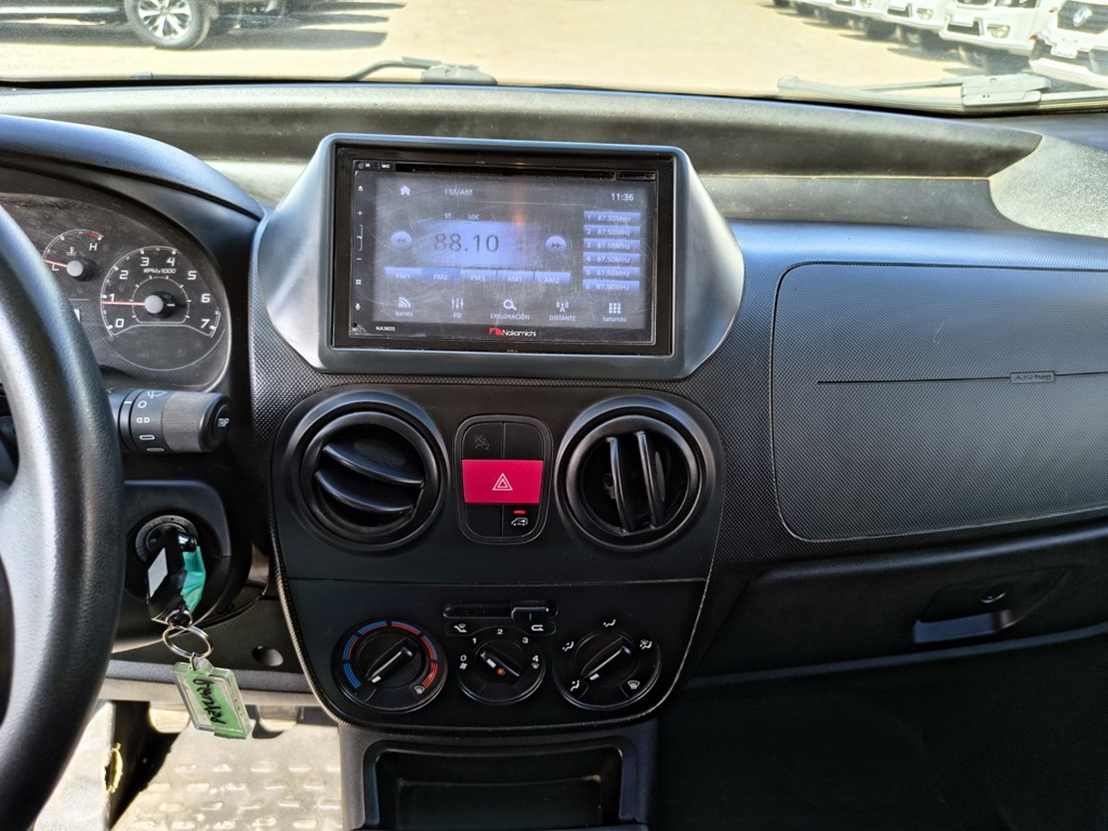 RAM V700 1.3 Gasolina 4x2 T/M 2022 - Imagen 11 de 13