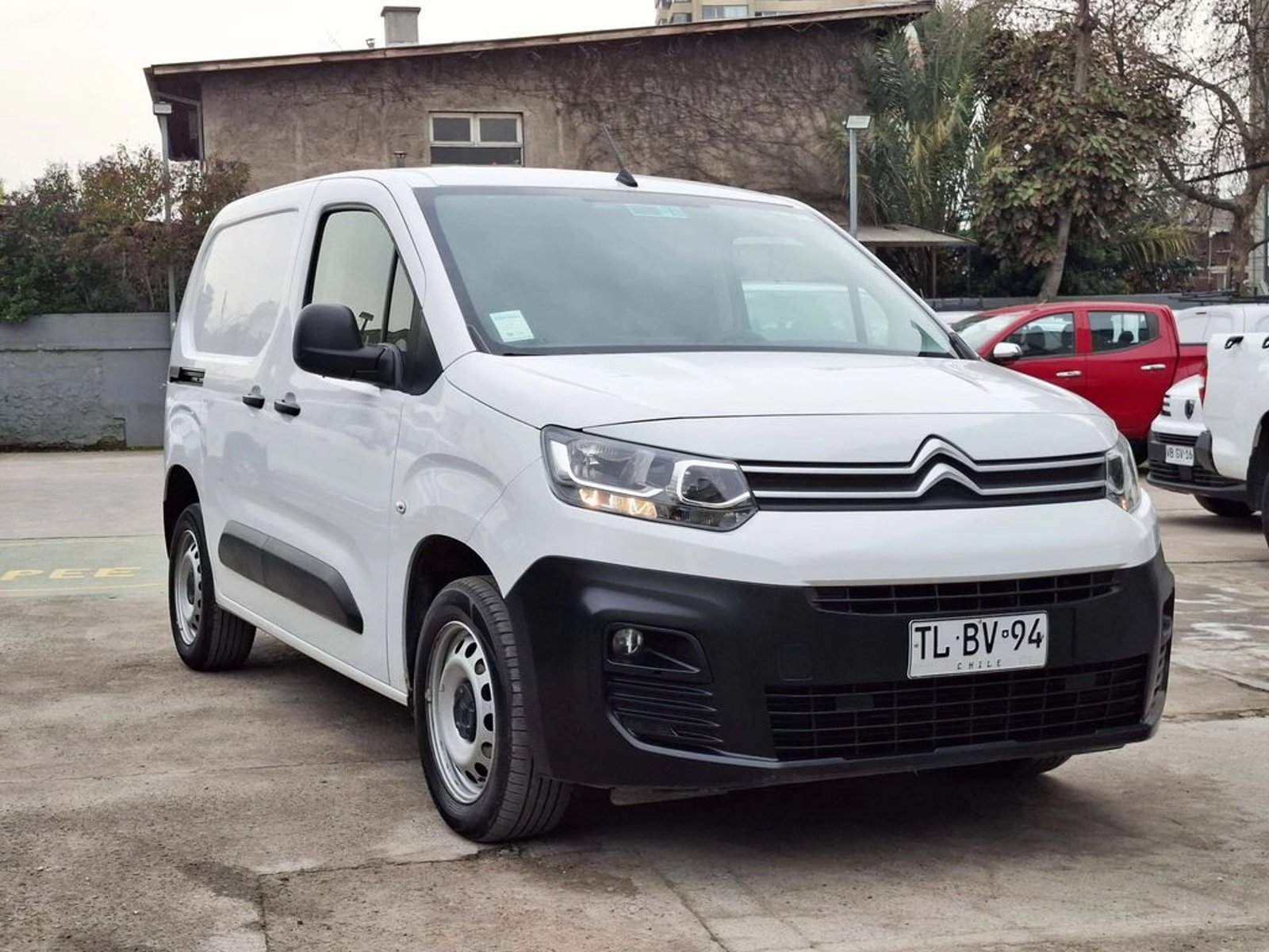 Citroën BERLINGO 1.5 2024 - Foto 3 de 20