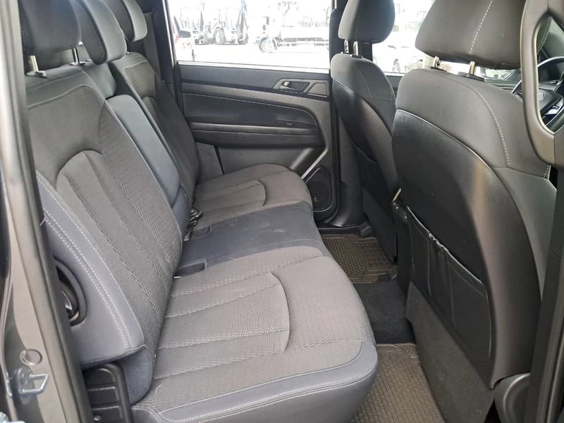 SsangYong GRAND MUSSO 2.2 DSL 4X2 MT 2024 - Imagen 16 de 20