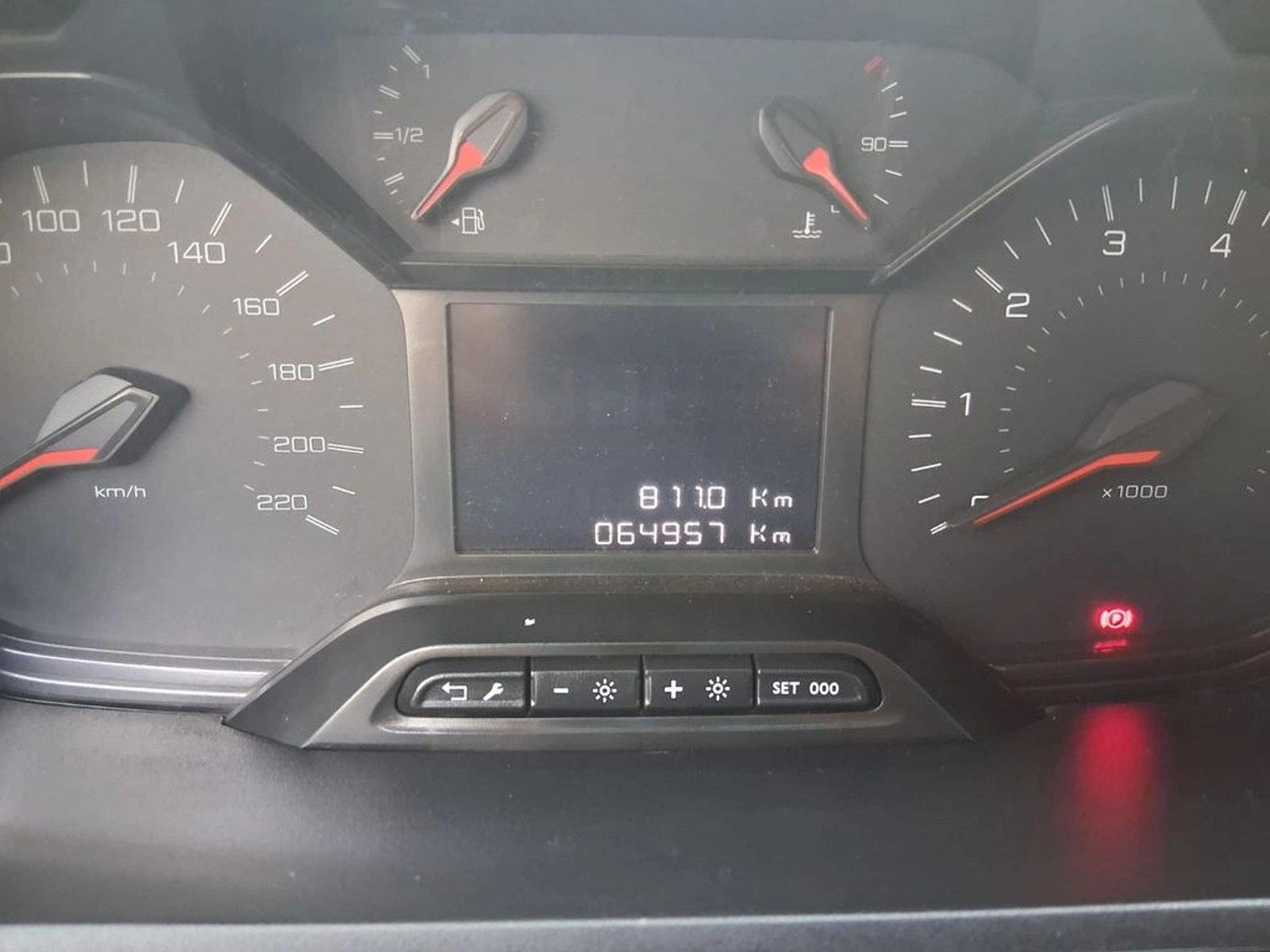 PEUGEOT PARTNER 1.5 BLUE HDI 5MT 2024 - Imagen 10 de 13