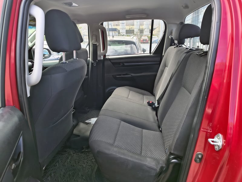 Toyota HILUX 2.4 Diesel 4x2 T/M 2023 - Imagen 20 de 20
