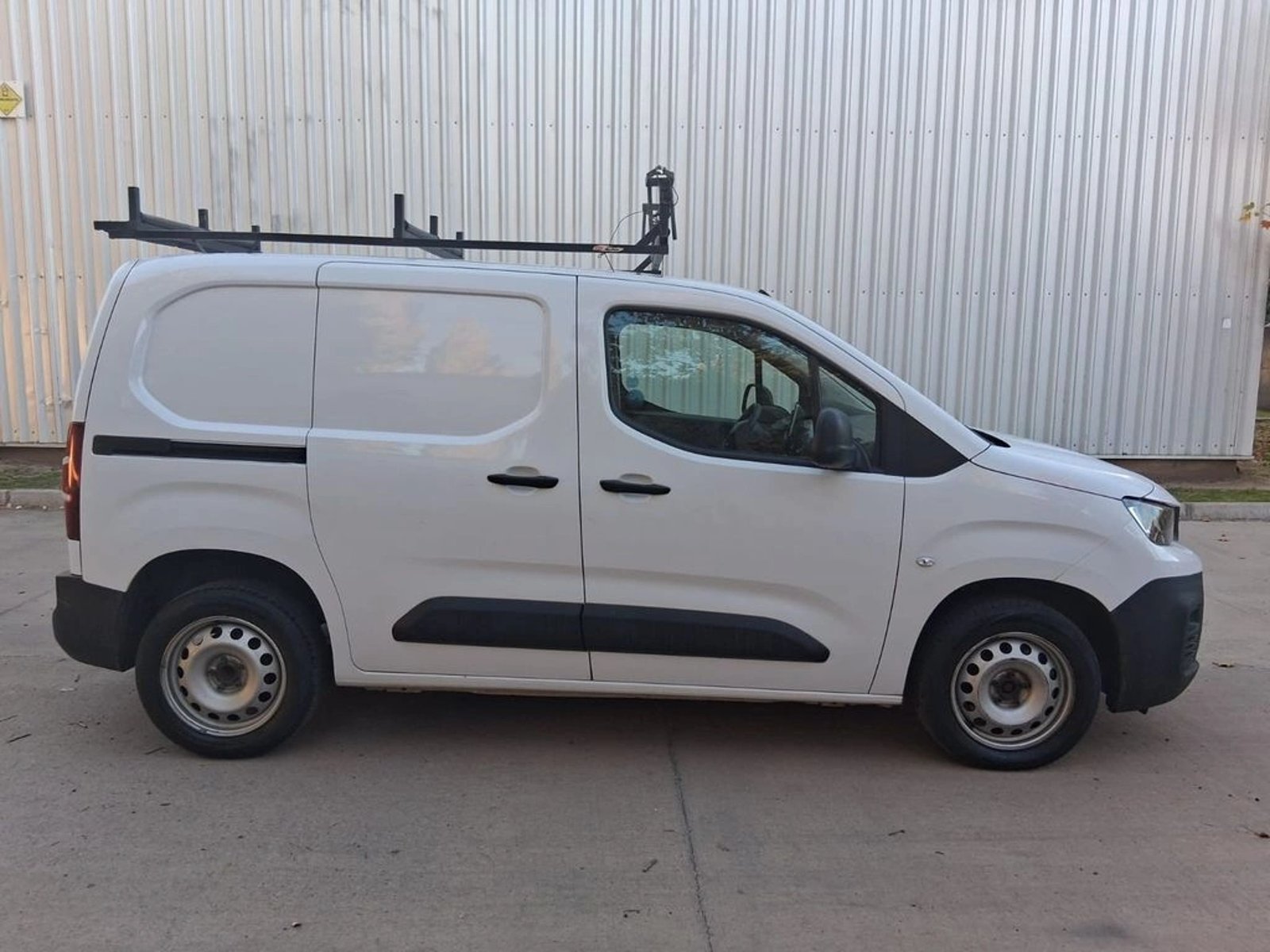PEUGEOT PARTNER 1.5 BLUE HDI 5MT 2024 - Imagen 3 de 13