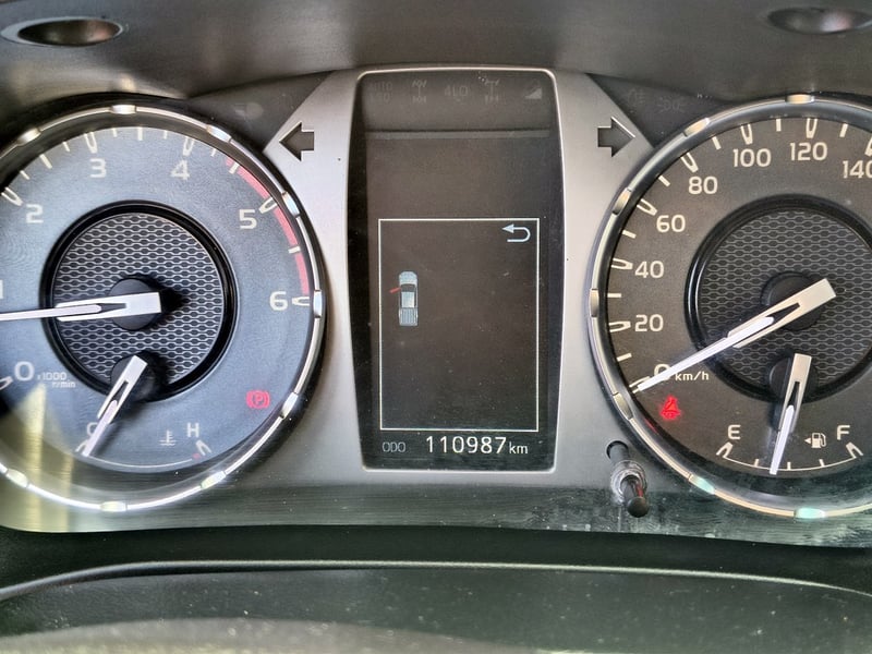 Toyota HILUX 2.4 Diesel 4x2 T/M 2023 - Imagen 12 de 20