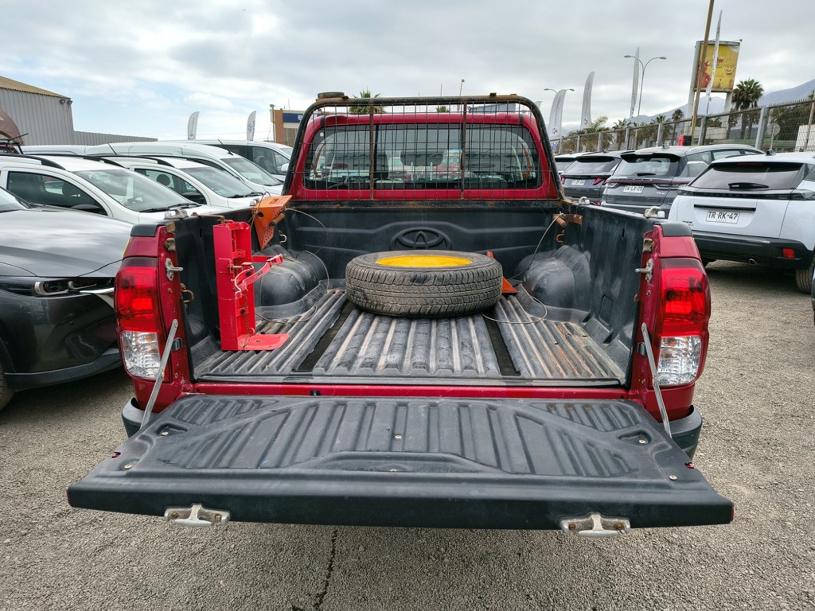 TOYOTA HILUX HILUX TSS 2.4 Diesel 4X4 T/M 2022 - Imagen 7 de 20