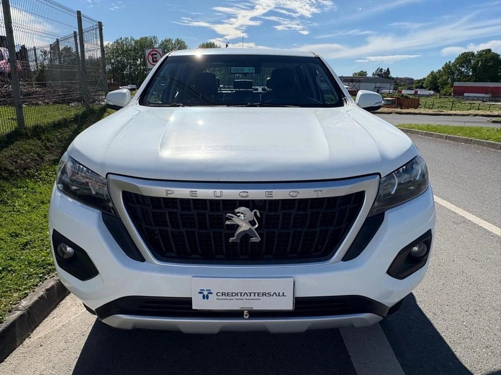 Peugeot LANDTREK 4X2 1.9 MT 2023 - Foto 3 de 12