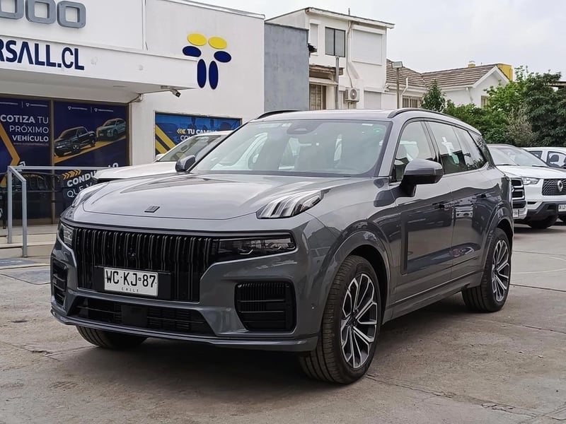 Lynk & Co 09 HALO 2027