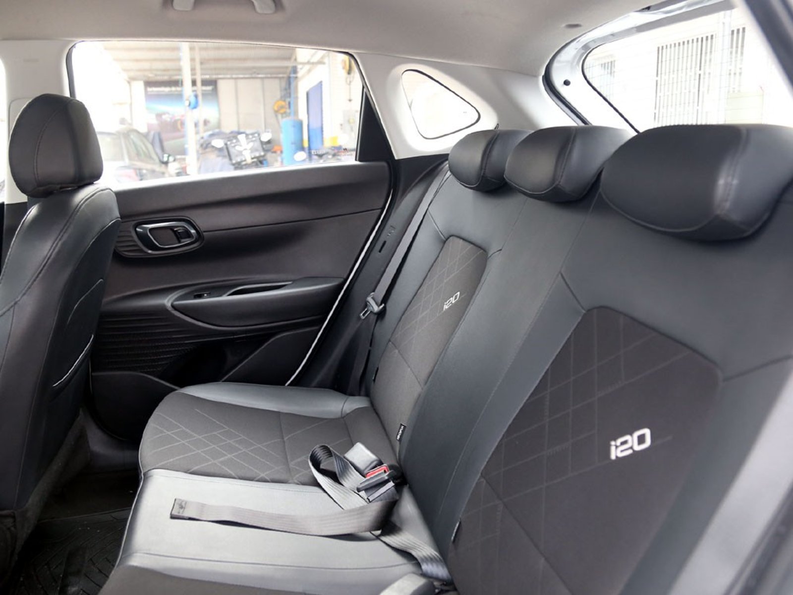 HYUNDAI I20 1.4 BI3 FUNK EDITION MT 2025 - Imagen 18 de 20