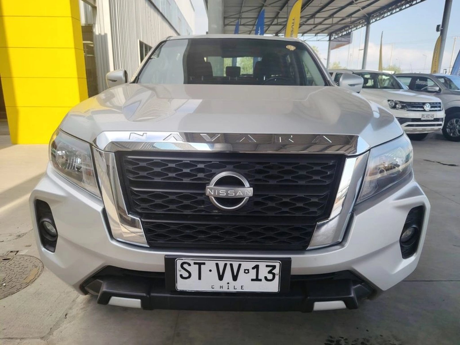 Nissan NAVARA NAVARA D CAB 2.3 MT 4X2 2023 - Foto 2 de 17