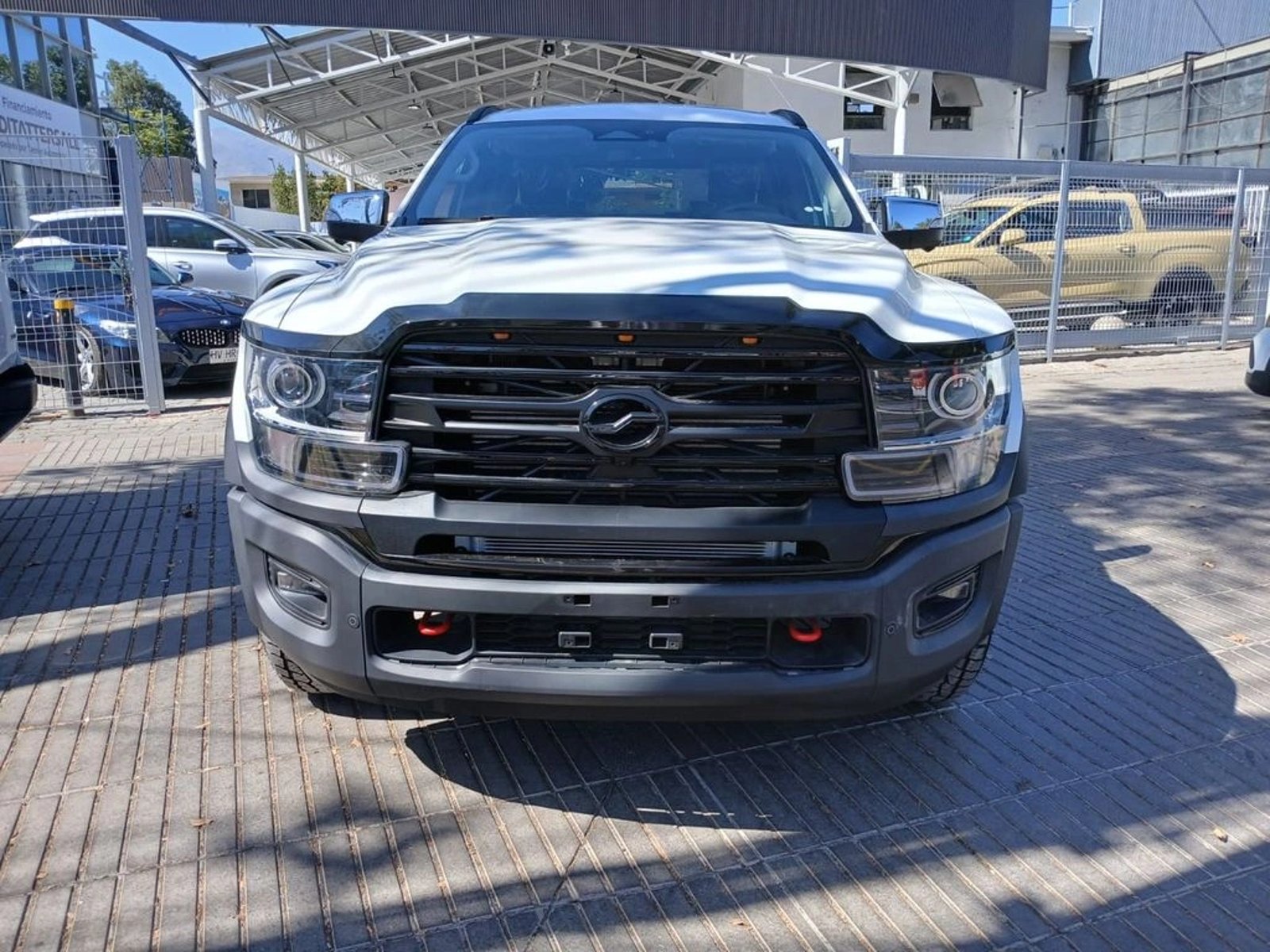 ZX Auto GRAND LION CABINA DOBLE 4X4 AT 2.3 PRECIO + IVA 2026 - Foto 3 de 20