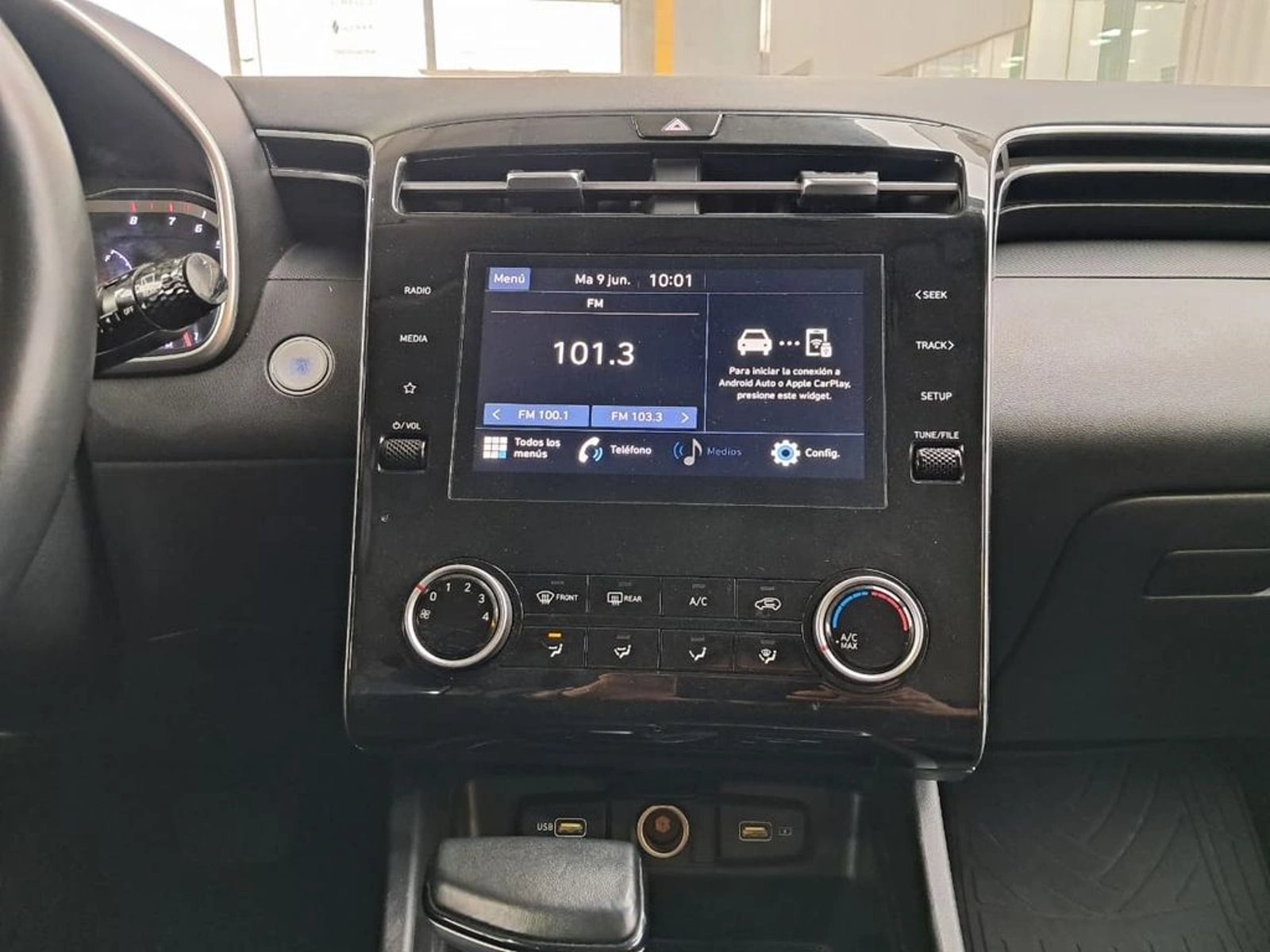 Hyundai TUCSON 2.0 4x2 AT 2024 - Imagen 19 de 20