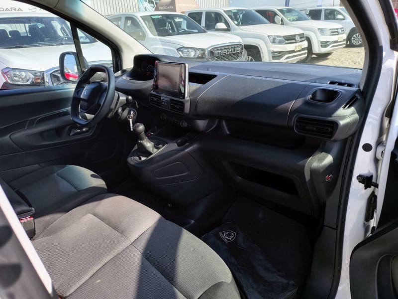 Peugeot PARTNER 1.6 L2 HDI 2022 - Imagen 16 de 17