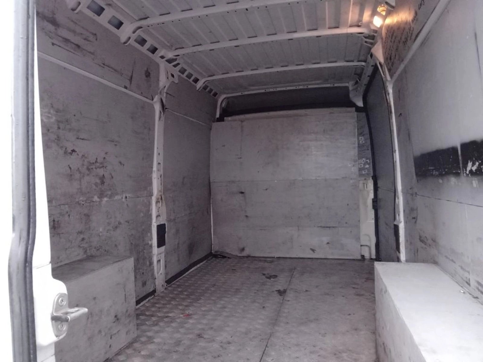 Peugeot BOXER BOXER L3H2 2.0 2022 - Imagen 6 de 6