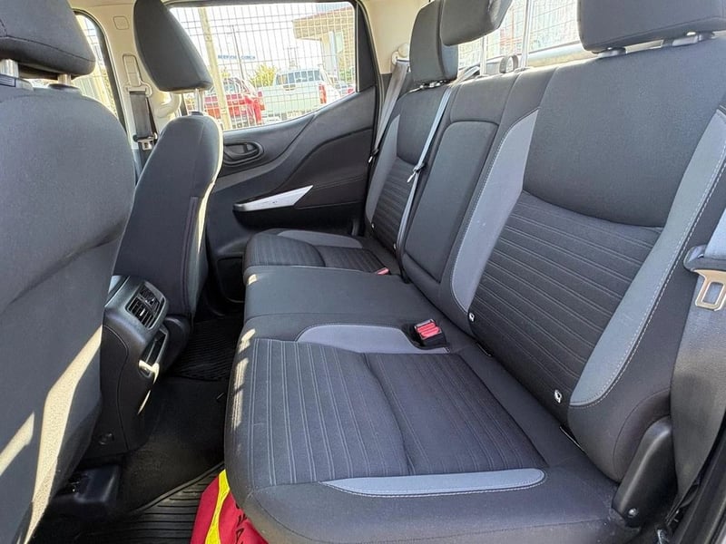Nissan NAVARA DC SE 2.3 4X2 2024 - Imagen 10 de 11