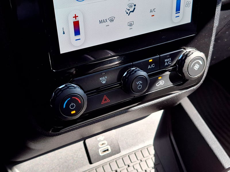 Ford RANGER 2.0 XLT 4X4 AT 2024 - Imagen 16 de 20
