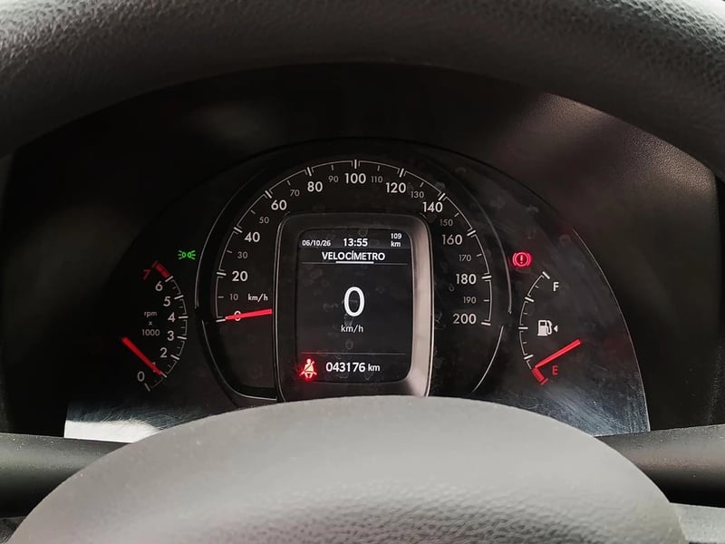 RAM 700 1.3 SLT DC MT 2024 - Imagen 18 de 20