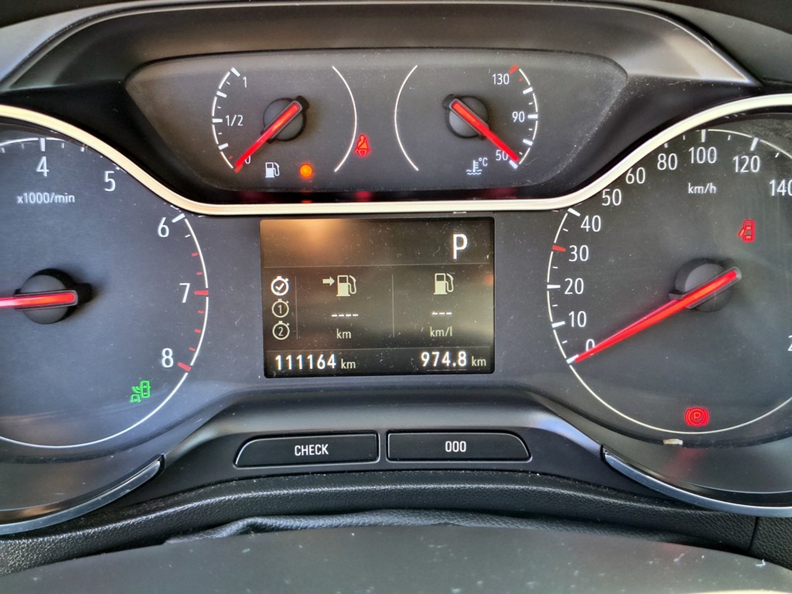 Opel CROSSLAND X AT 2019 - Imagen 12 de 20