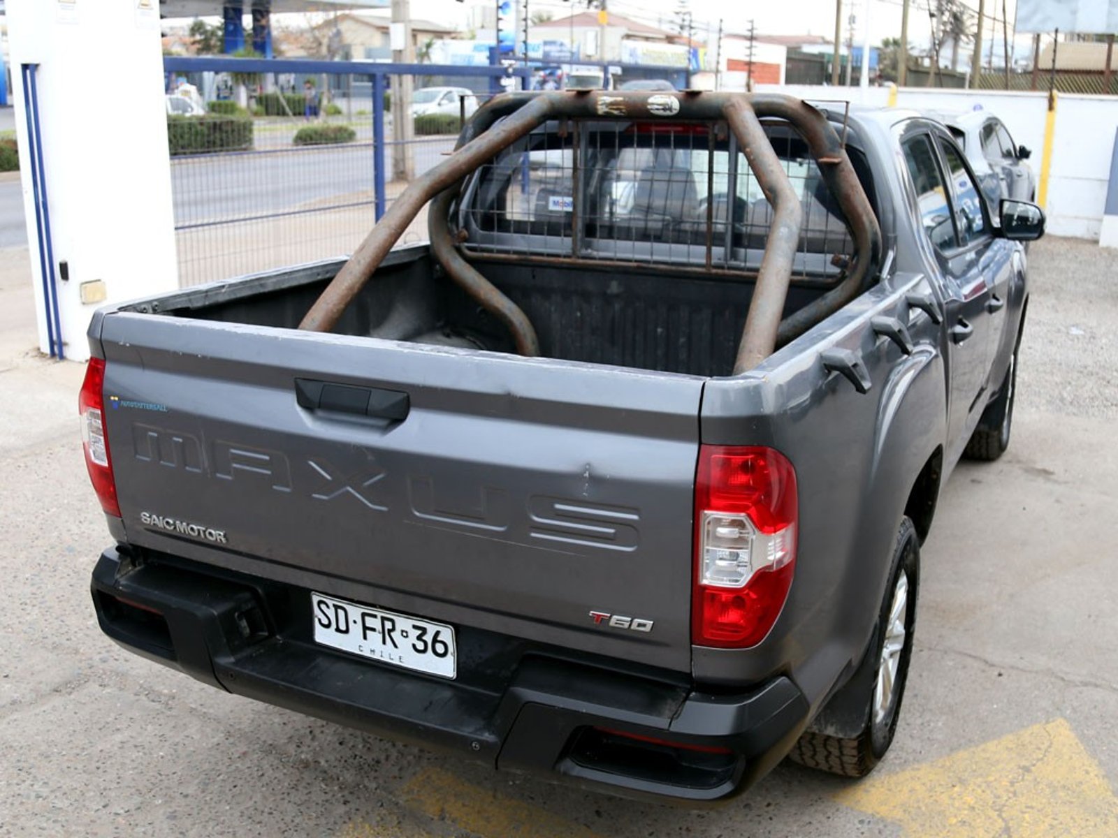 Maxus T60 2.8 DX DIESEL DOB. CAB 4X2 6MT 4P 2022 - Imagen 9 de 20