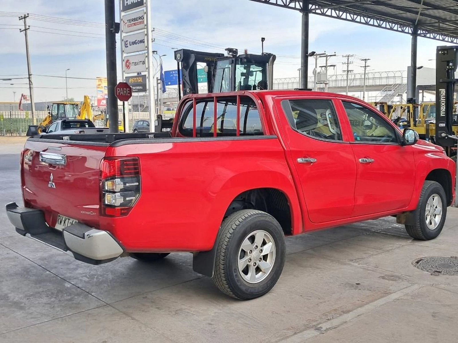 MITSUBISHI L200 KATANA CRT DIESEL 4X4 2022 - Imagen 7 de 20
