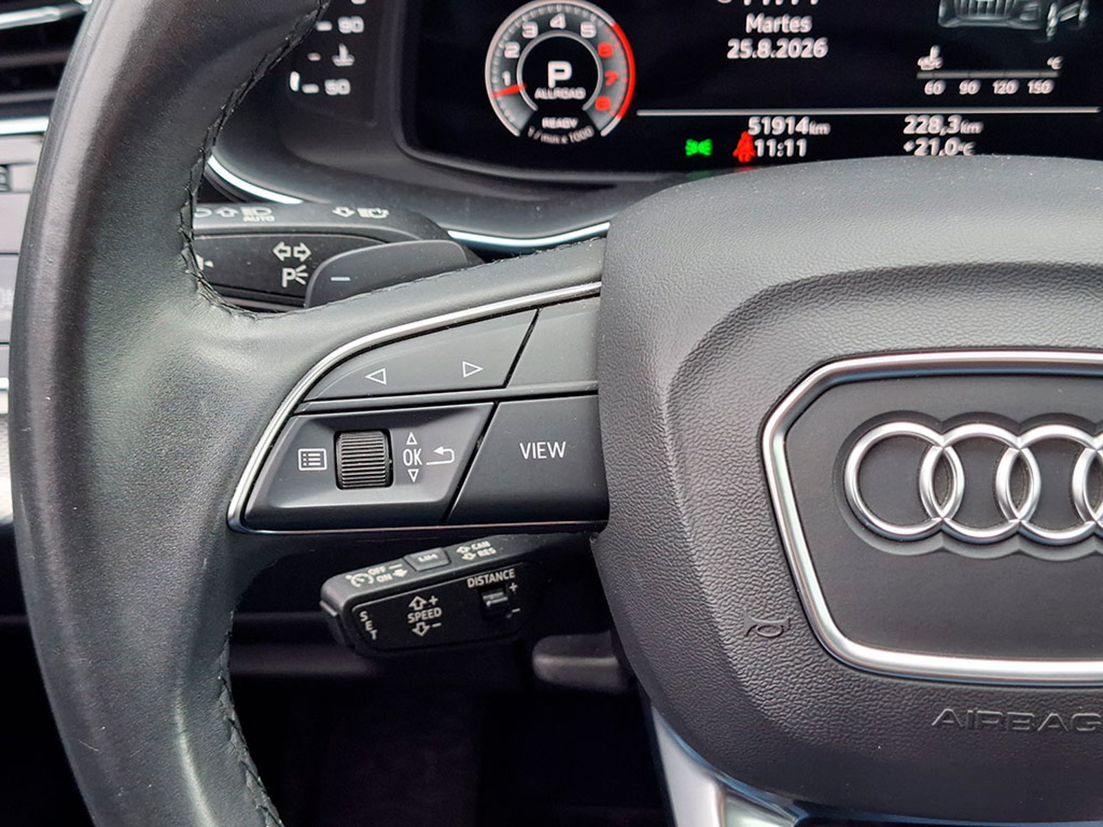 Audi Q7 55 TFSI Quattro 3.0 S line 2023 - Imagen 13 de 20