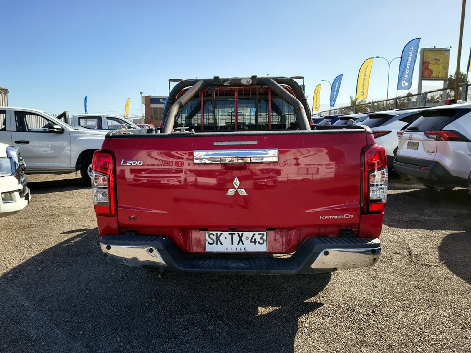 Mitsubishi L200 L200 KATANA 2.4 Diesel 4x2 T/M 2022 - Imagen 6 de 19