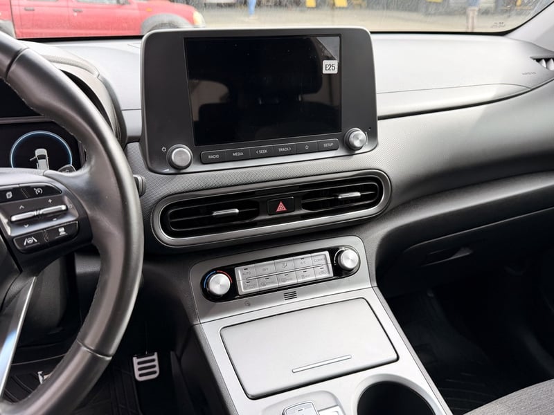Hyundai KONA OS AUT 2023 - Imagen 15 de 20